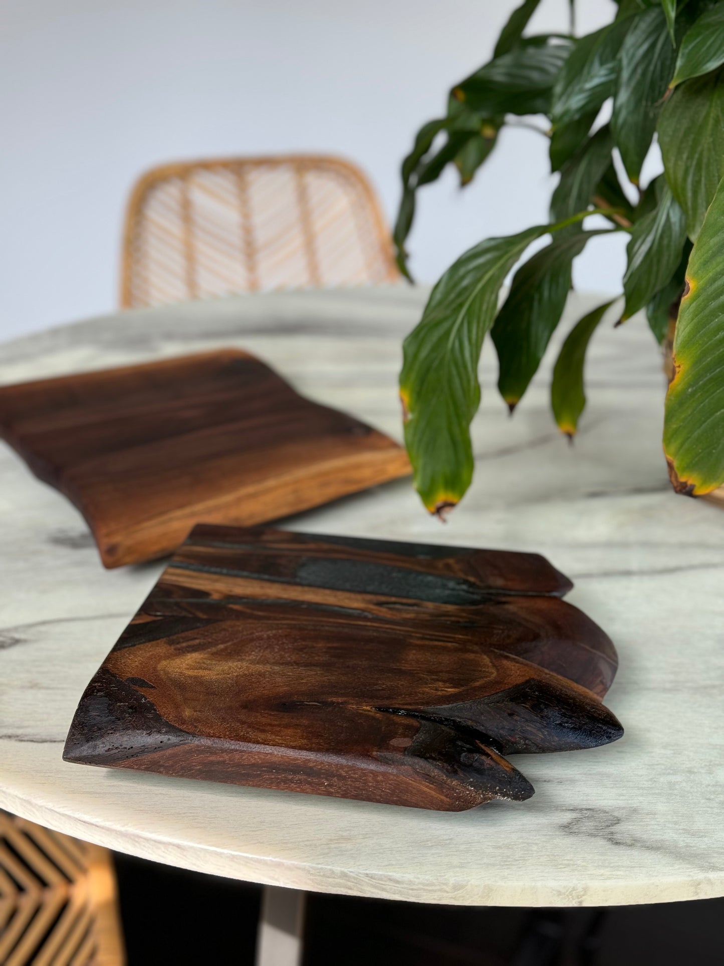 Walnut Decor